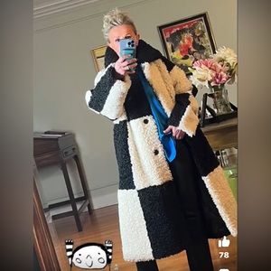 Stand studio coat Small